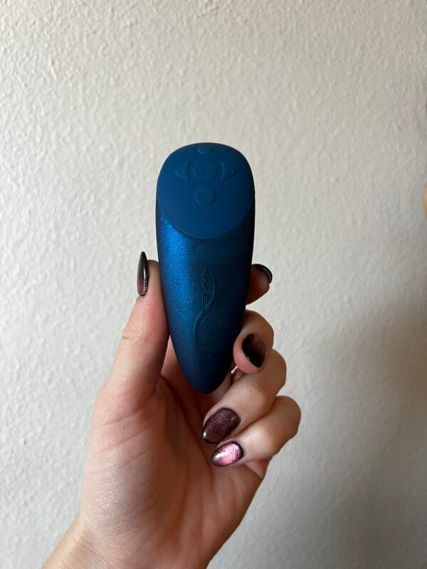 The We-Vibe Chorus remote.